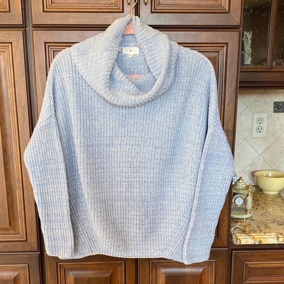 Lou & Grey Sweaters - LOU & GREY BULKY OVERSIZED Knit Sweater